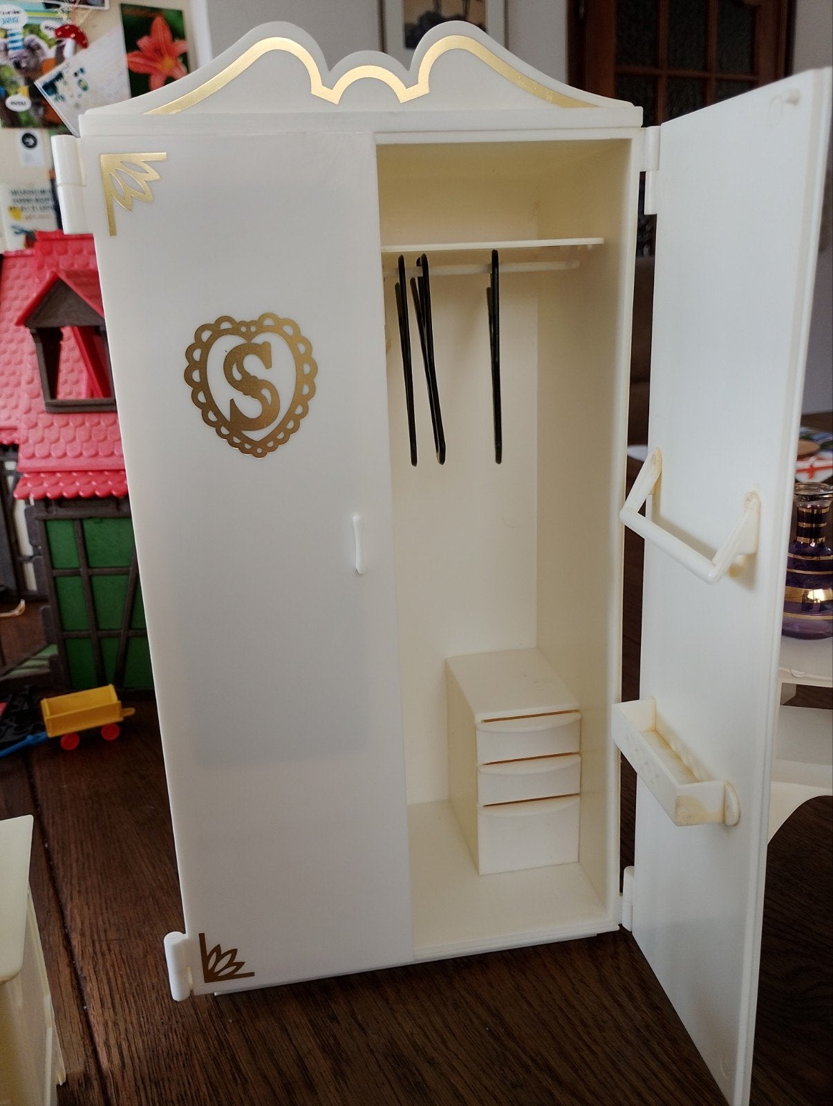 Vintage Barbie Kledingkast en Kaptafel Set, Ophalen of Verzenden, Gebruikt, Barbie