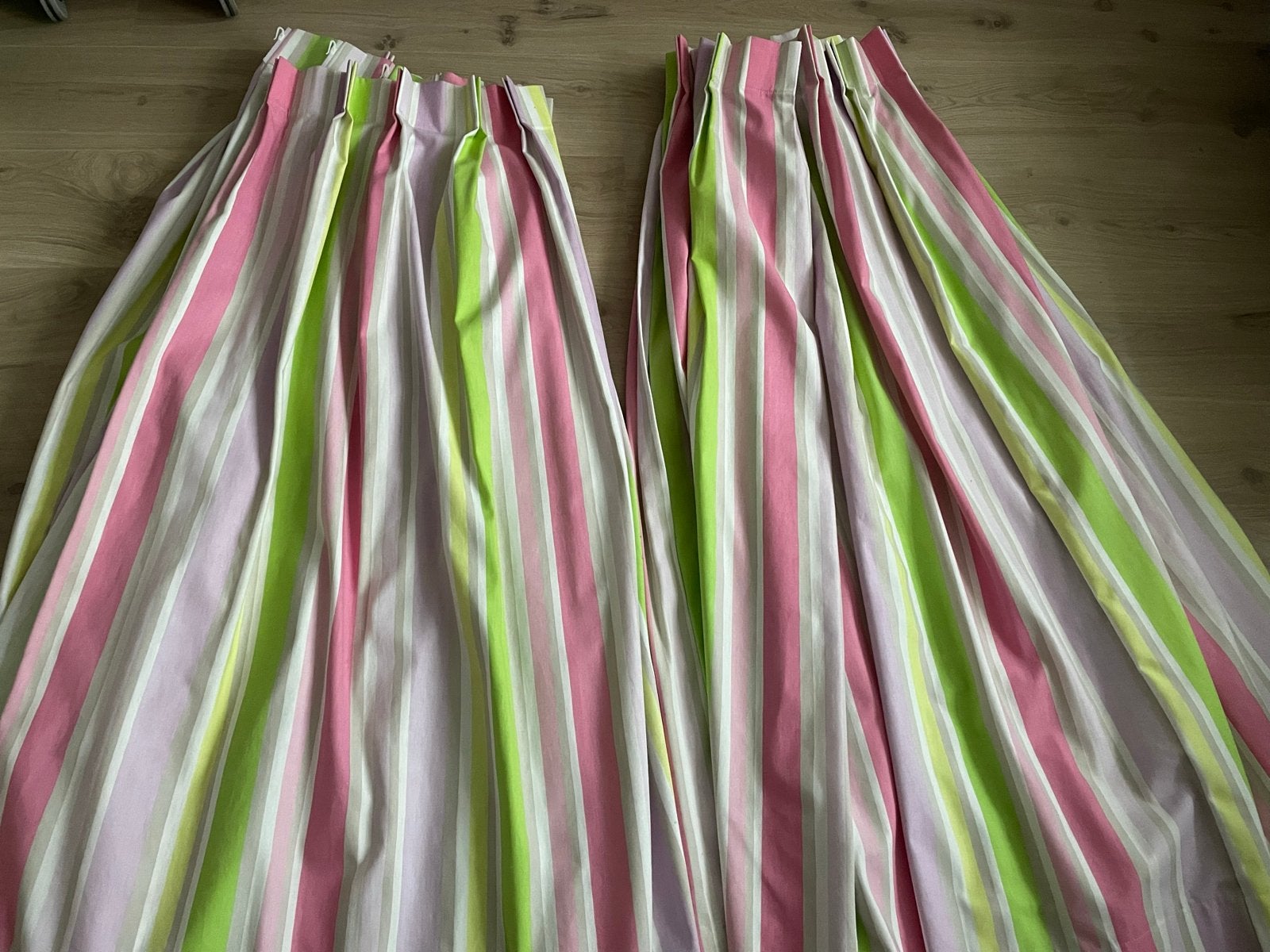 2 Designers Guild (dakkapel) gordijnen, Ophalen, Overige kleuren, 100 tot 150 cm, Zo goed als nieuw