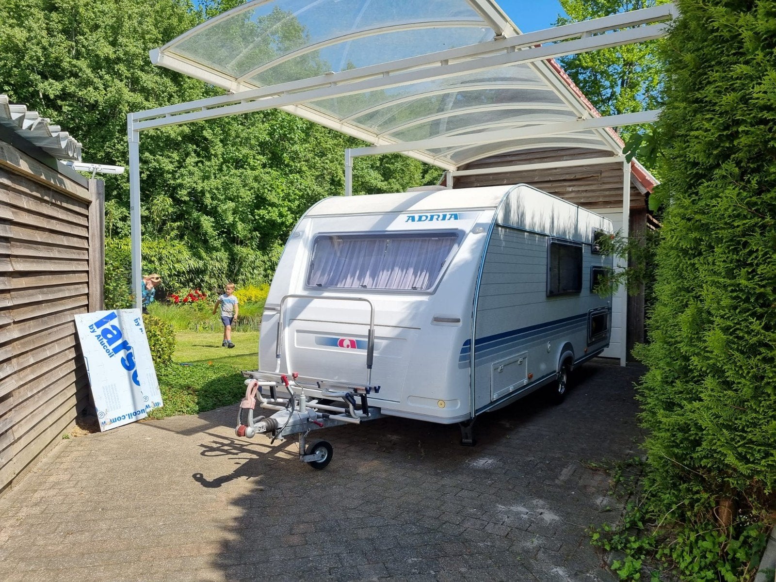 Adria Adora 552  - Ruime caravan met stapelbed, Ophalen, Meer dan 6