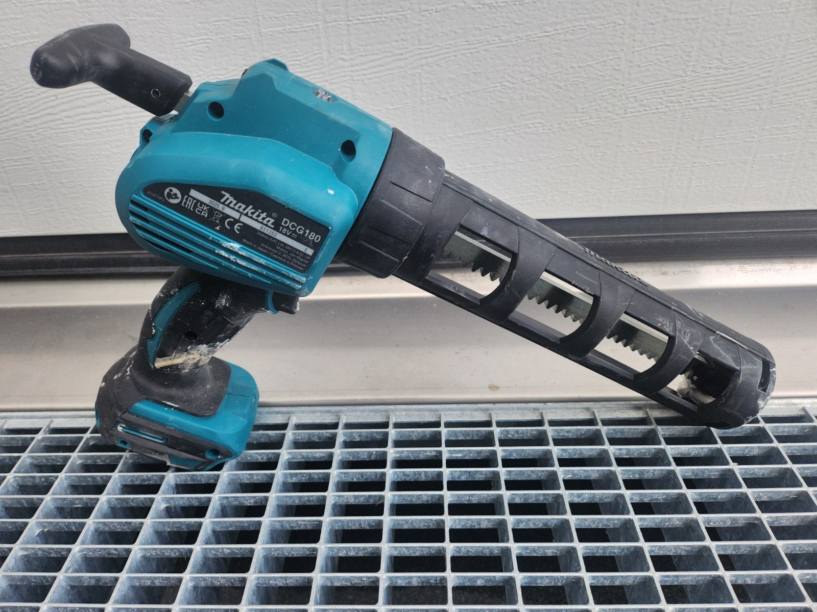 Makita DCG180 Accu Kitspuit - Gebruikt, Ophalen, Zo goed als nieuw