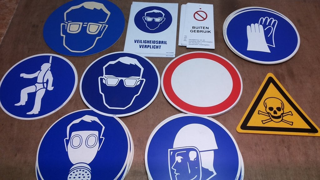 Gebodsborden bril helm masker gevaar verbod, Ophalen of Verzenden