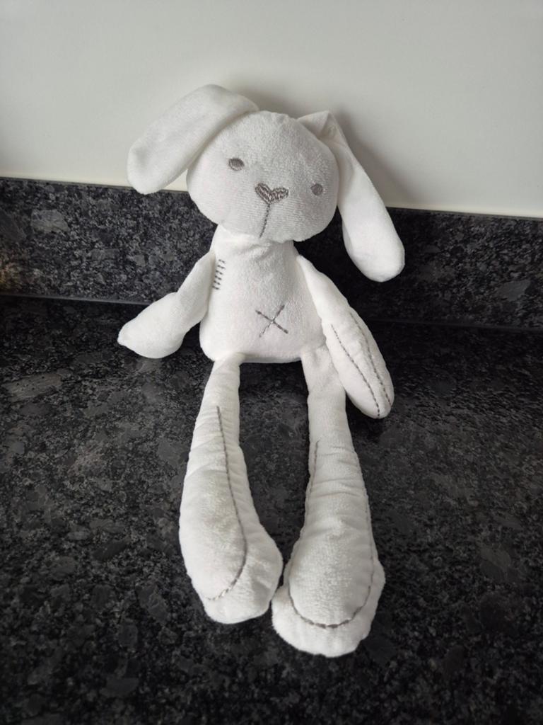 Mama's en Papa's - Knuffel Konijn, Kinderen en Baby's, Speelgoed | Knuffels en Pluche, Ophalen of Verzenden, Zo goed als nieuw