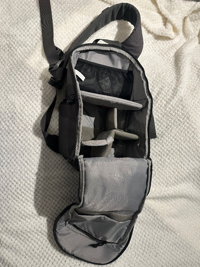 Fijne fototas Lowepro Transit sling 250 AW, Ophalen, Slingtas, Zijvakken, Grijs