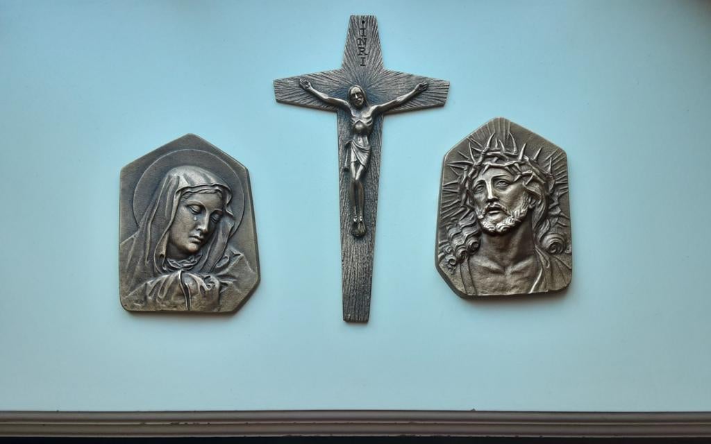Set: Mater Dolorosa, Christus afbeelding en bronzen Kruisje, Ophalen of Verzenden, Zo goed als nieuw, Overige typen, Christendom | Katholiek