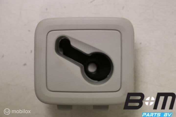 Scheidingsnet houder linksachter VW Golf 7 Variant 5G9861817, Gebruikt