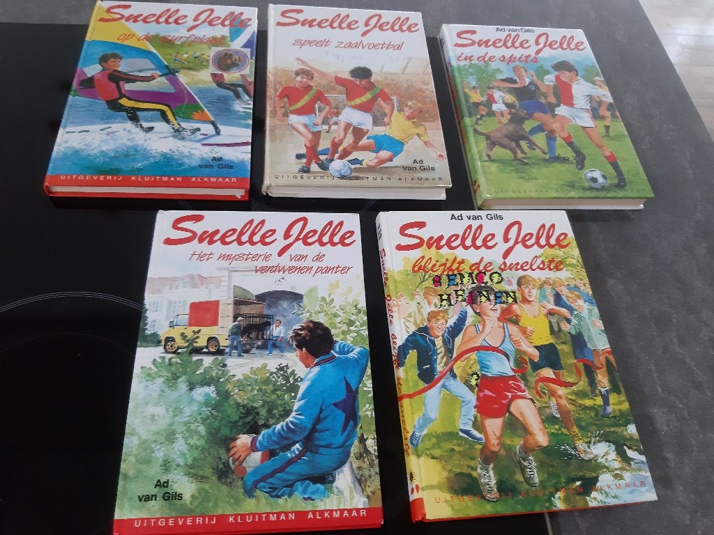 5 boeken Snelle Jelle  - Het mysterie van de verdwenen pante, Boeken, Ophalen, Zo goed als nieuw, Ad van Gils, Fictie algemeen