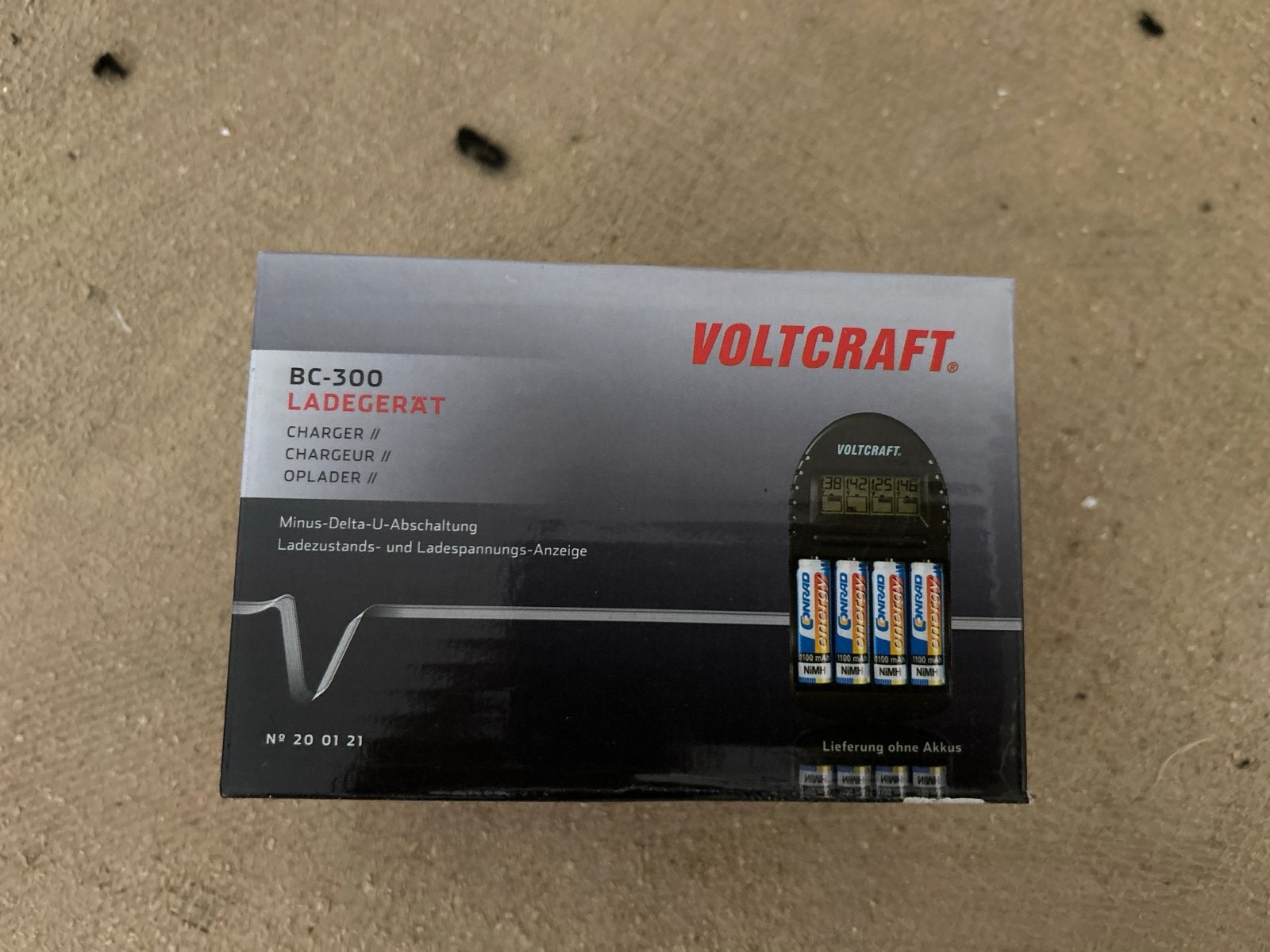 Voltcraft BC-300 Lader voor AA/AAA batterijen, Ophalen of Verzenden, Zo goed als nieuw