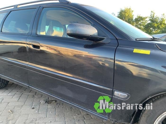 Portier 4Deurs rechts-voor van een Volvo V70, Gebruikt, -, Deur, -
