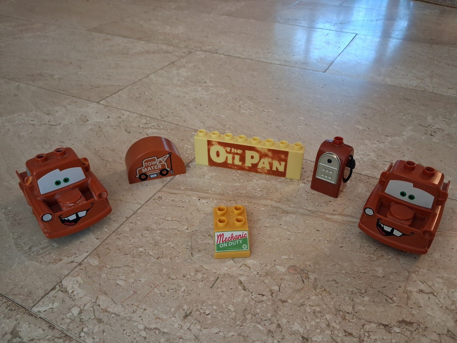LEGO Duplo Cars Takel en The Oil Pan set, Ophalen of Verzenden, Gebruikt, Overige merken