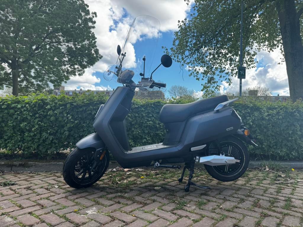 Iva e-go snorscooter 25km/h [35km/h], Fietsen en Brommers, Snorfietsen en Snorscooters, Ophalen, Zo goed als nieuw, Elektrisch