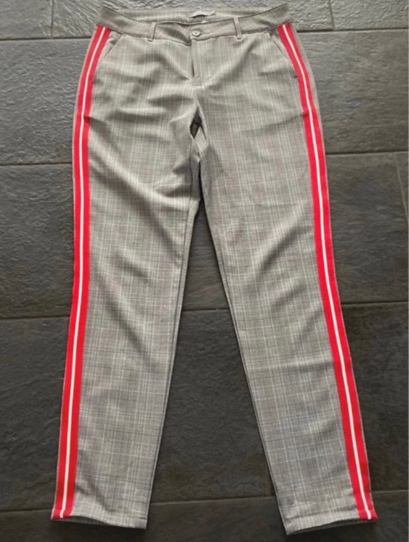 Geisha geruite broek met rode zijstrepen - Maat M/38, Ophalen of Verzenden, Zo goed als nieuw, Maat 38/40 (M), Grijs