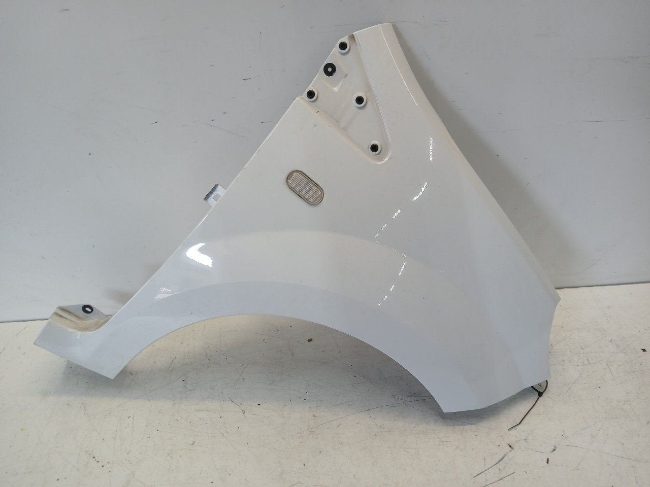 Spatbord rechts voor Renault Twingo, Auto-onderdelen, Carrosserie en Plaatwerk, Onderdelen@venauto.nl, Van der Ven Autorecycling B.V.