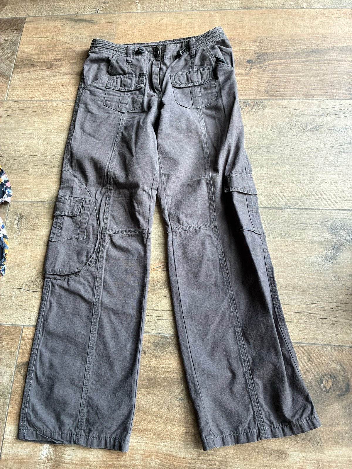 Brandy Melville cargo broek maat 36, Ophalen of Verzenden, Gedragen, Maat 36 (S), Grijs