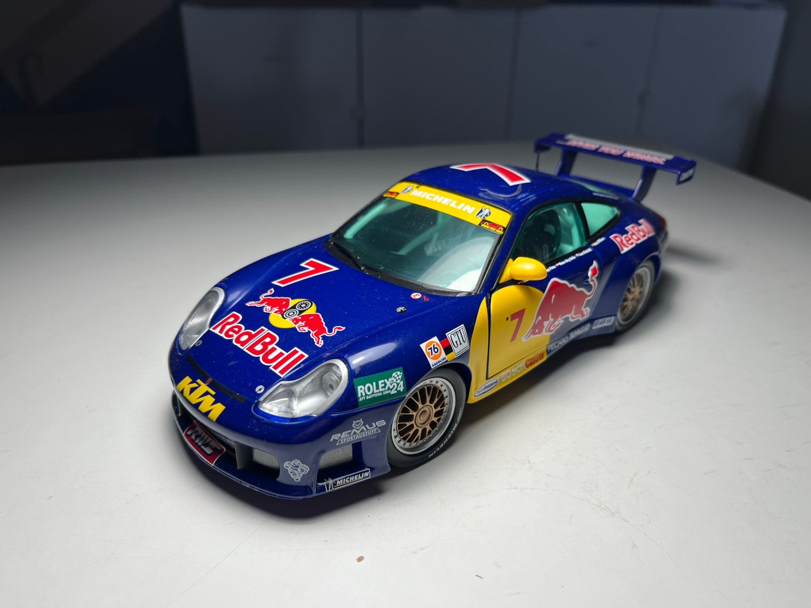 Sun Star - Porsche 911 GT3 R - Schaal 1:18, Ophalen of Verzenden, Gebruikt, Auto, Sun Star