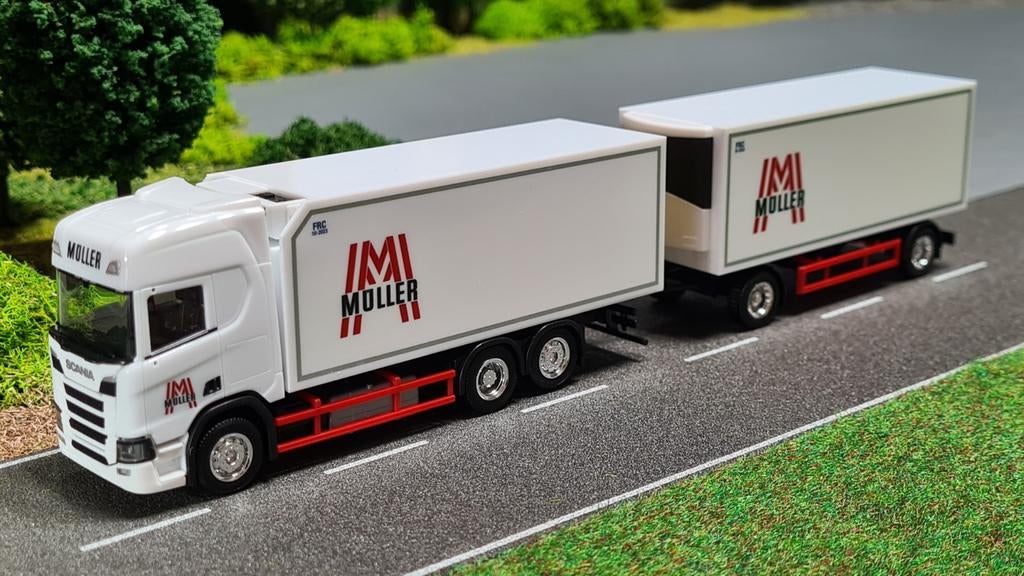 066 Herpa Müller Scania Next Gen R koelcombinatie, Hobby en Vrije tijd, Modelauto's | 1:87, Nieuw, Bus of Vrachtwagen, Herpa, Ophalen of Verzenden