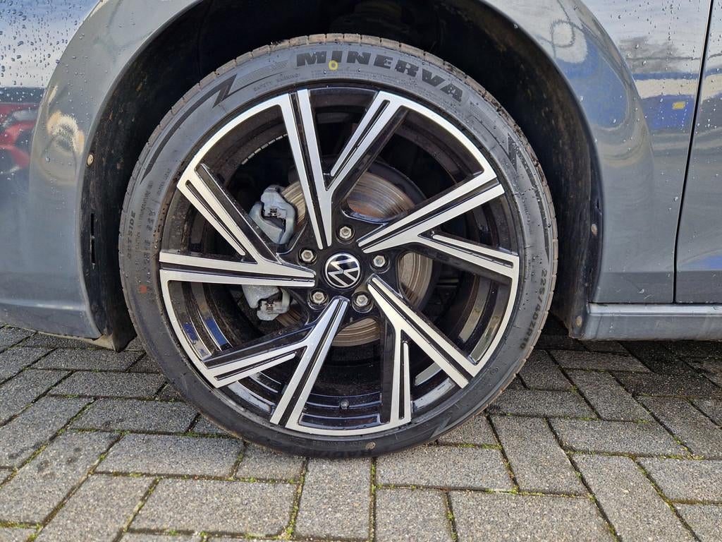 Volkswagen GOLF 1.5 eTSI DSG /IQ Drive /Sfeer /60dkm, Auto's, Volkswagen, 12 maanden, Stof, 4 cilinders, Bedrijf