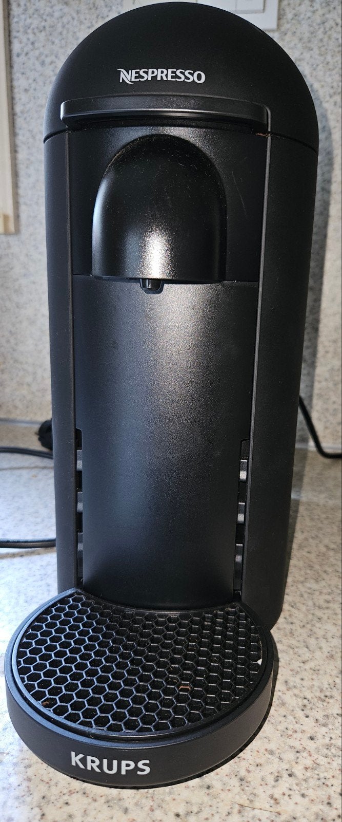 Nespresso Vertuo Krups koffiemachine - Zo goed als nieuw, 10 kopjes of meer, Koffiemachine, Ophalen of Verzenden, Zo goed als nieuw