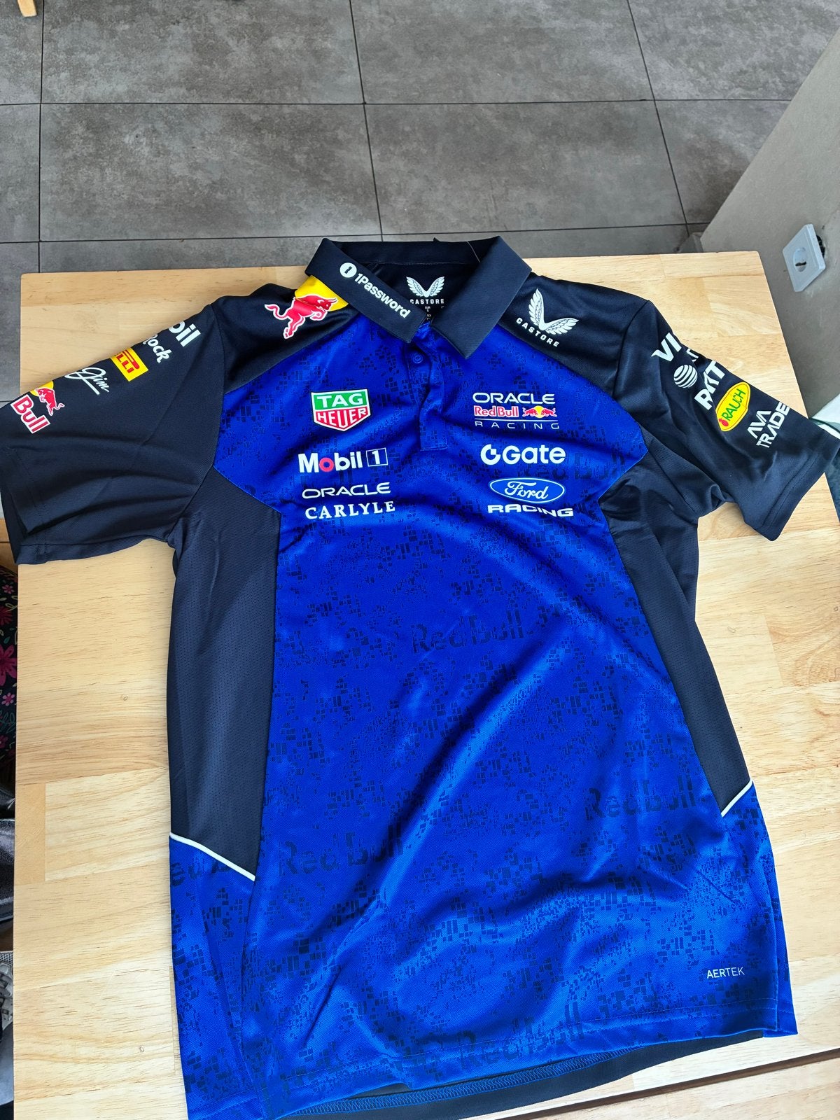 Red Bull Racing F1 Polo Shirt - Nieuw met kaartjes, Ophalen of Verzenden, Nieuw, Maat 46 (S) of kleiner, Blauw