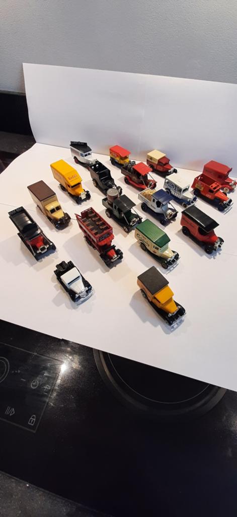 Partij diverse oldtimers schaal is 1:64, Hobby en Vrije tijd, Modelauto's | 1:87, Ophalen of Verzenden, Gebruikt, Auto, Overige merken