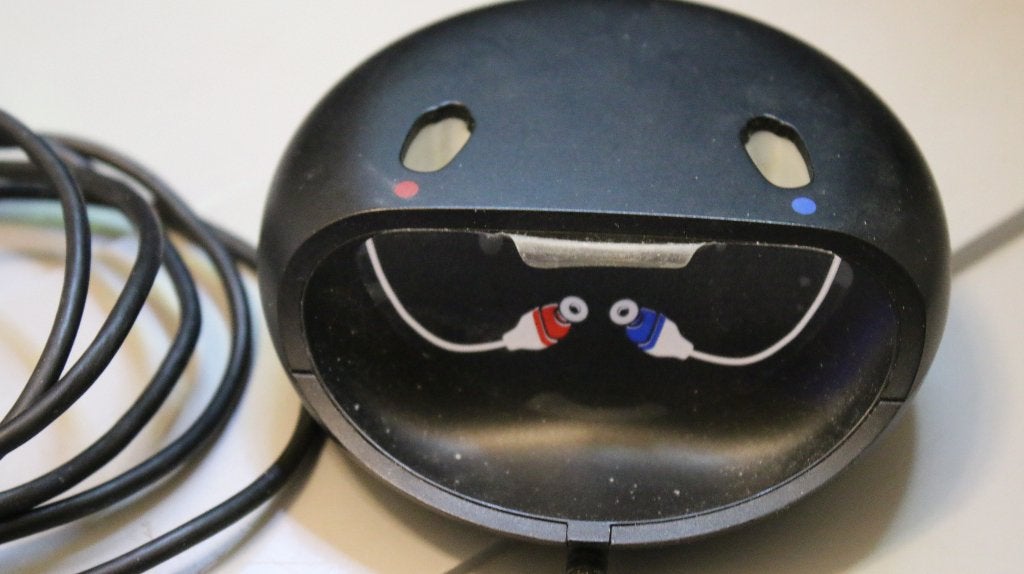 Oplader en afstandsbediening hoortoestel'Audika, Diversen, Verpleegmiddelen, Ophalen of Verzenden, Gebruikt