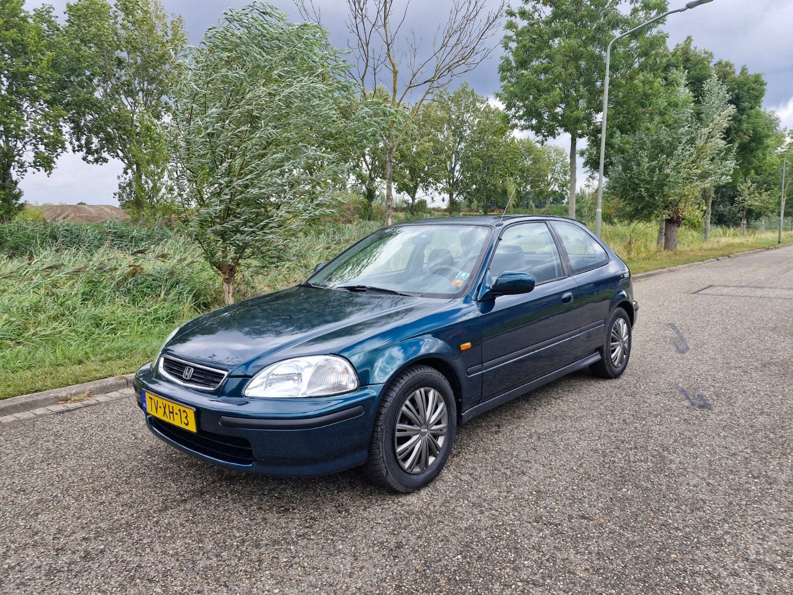 Honda Civic 1.5 Vtec-E Schadevrij !, Voorwielaandrijving, 40 €/maand, 4 cilinders, Origineel Nederlands