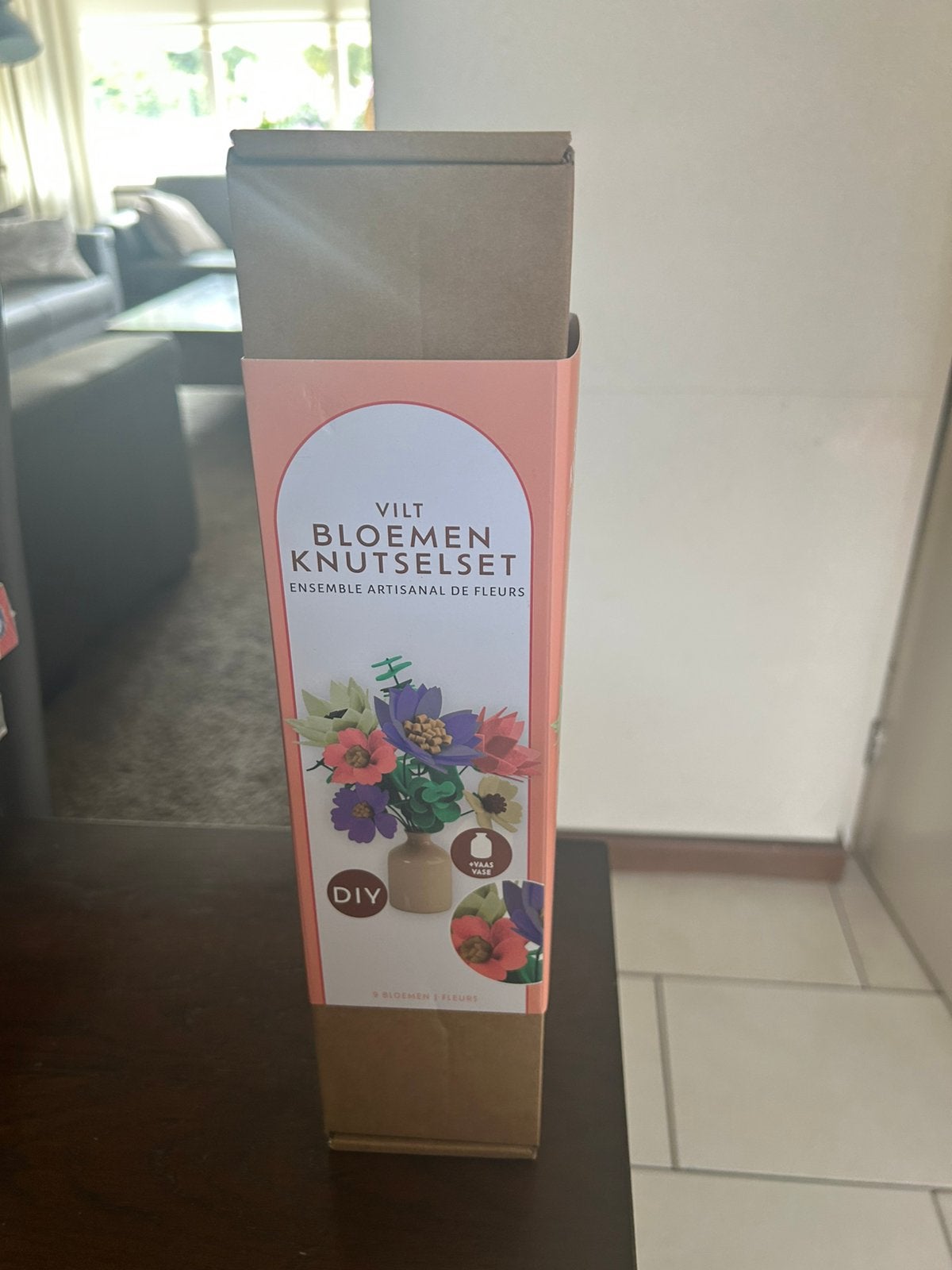 Nieuw bloemen maken van vilt, Ophalen of Verzenden, Zo goed als nieuw