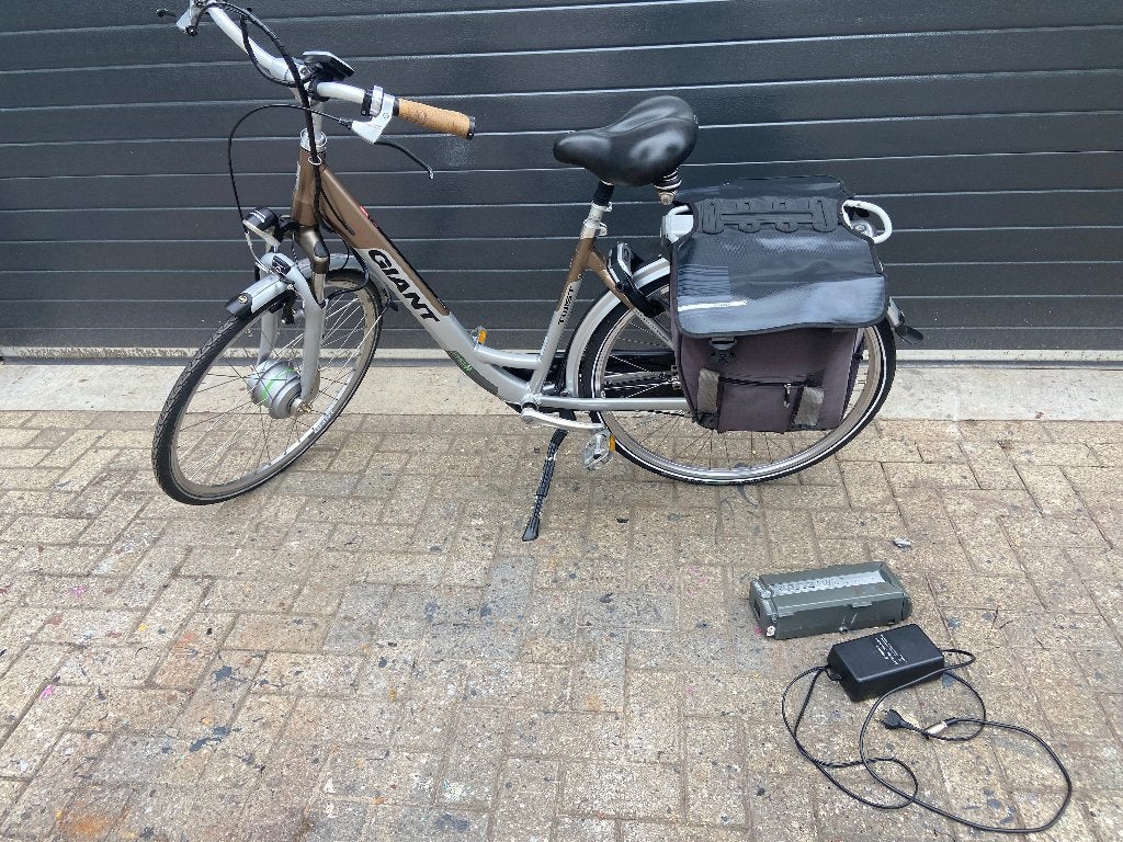 Giant Twist electrische fiets, Ophalen, Gebruikt, 30 tot 50 km per accu, Giant