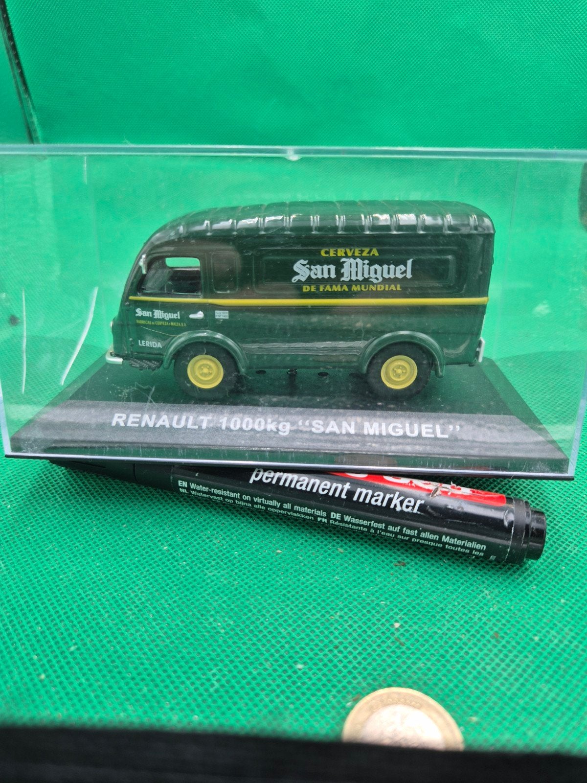 297 Renault 1000kg san miguel 1/43 Atlas, Ophalen of Verzenden, Zo goed als nieuw, Auto, Overige merken