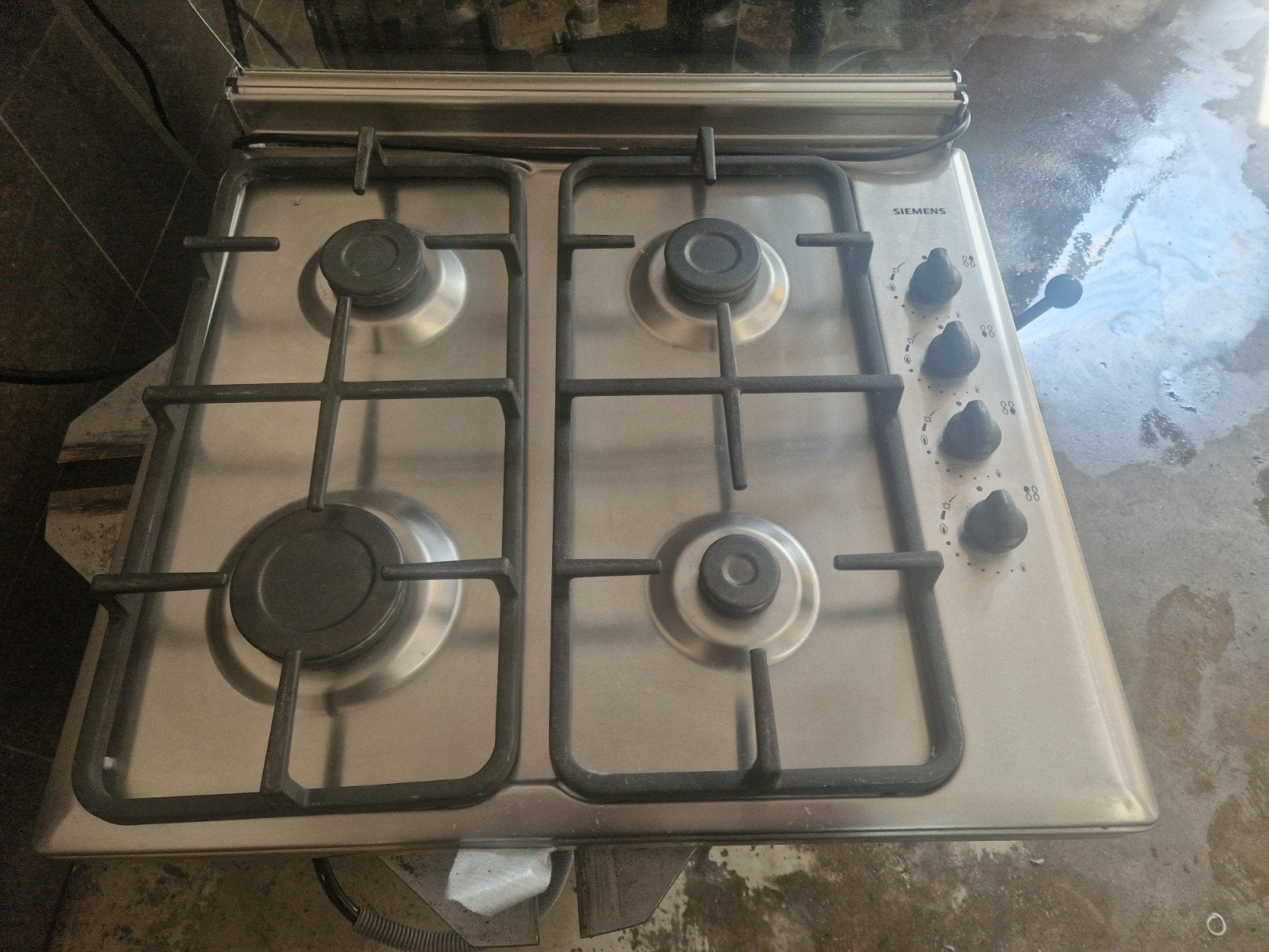 Siemens gasstel met 4 kookzones, Witgoed en Apparatuur, Fornuizen, Gebruikt, 60 cm of meer, Gas, Vrijstaand