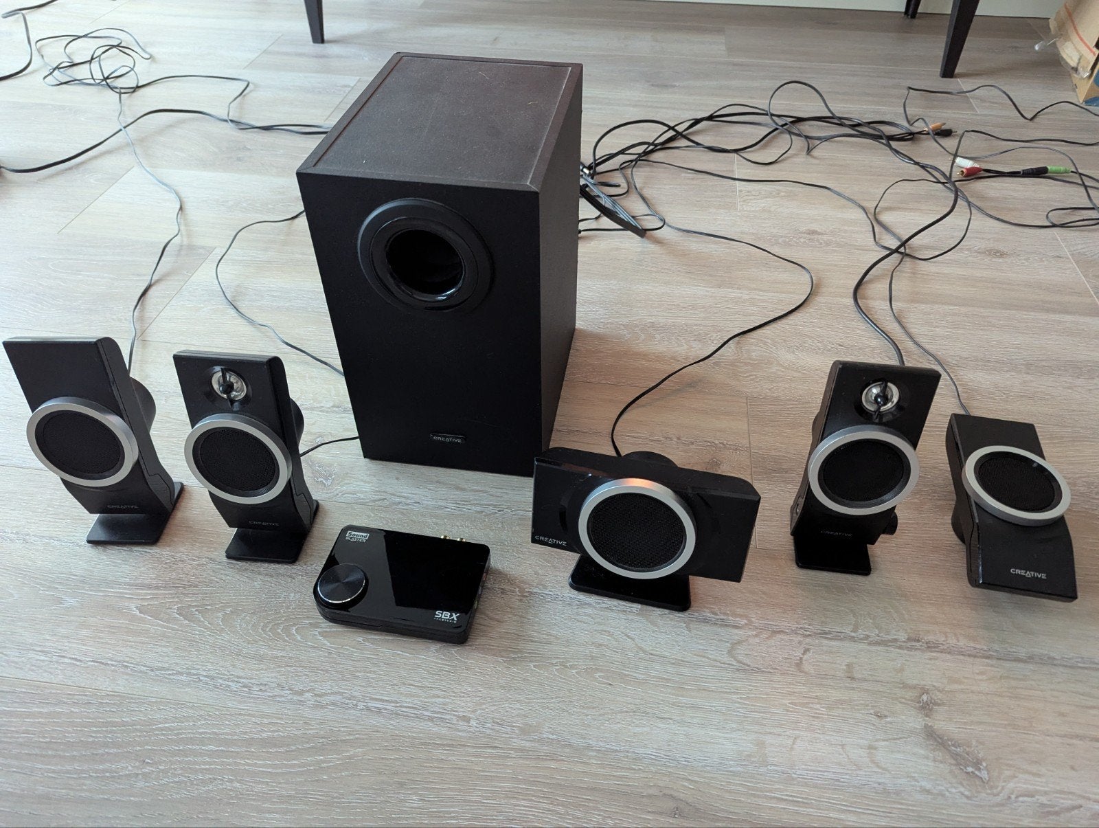 Creative 5.1 Speakerset met subwoofer en Sound Blaster, Audio, Tv en Foto, Luidsprekers, Gebruikt, Inclusief kabels, Speakerset