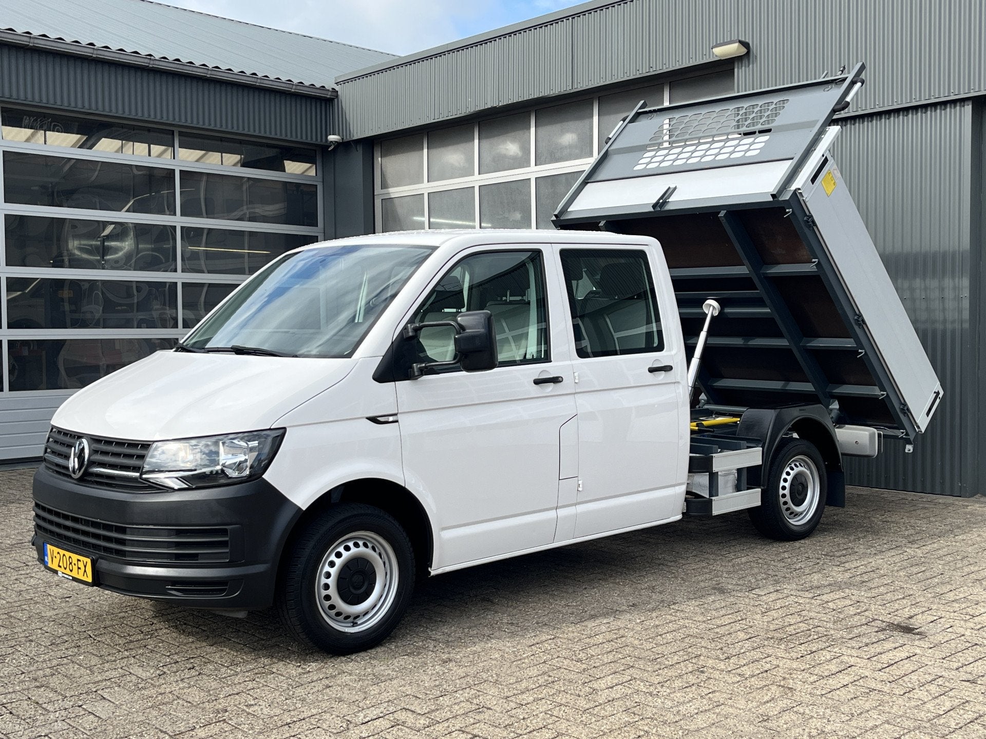 Volkswagen Transporter 2.0 TDI L2H1 DC Kipper open laadbak A, Auto's, Voorwielaandrijving, 15 km/l, Gebruikt, 4 cilinders