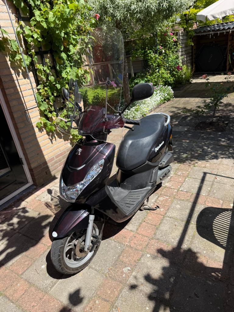 Peugeot Kisbee, Overige modellen, Maximaal 45 km/u, Ophalen of Verzenden, Zo goed als nieuw