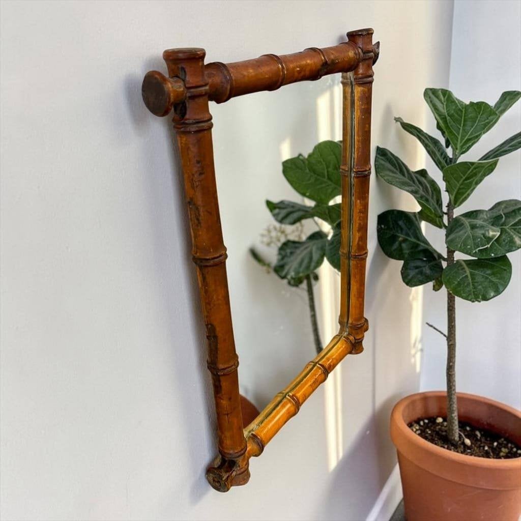 Vintage donkere bamboo wandspiegel  / muur spiegel, Antiek en Kunst, Antiek | Spiegels, Ophalen, Rechthoekig, Minder dan 50 cm