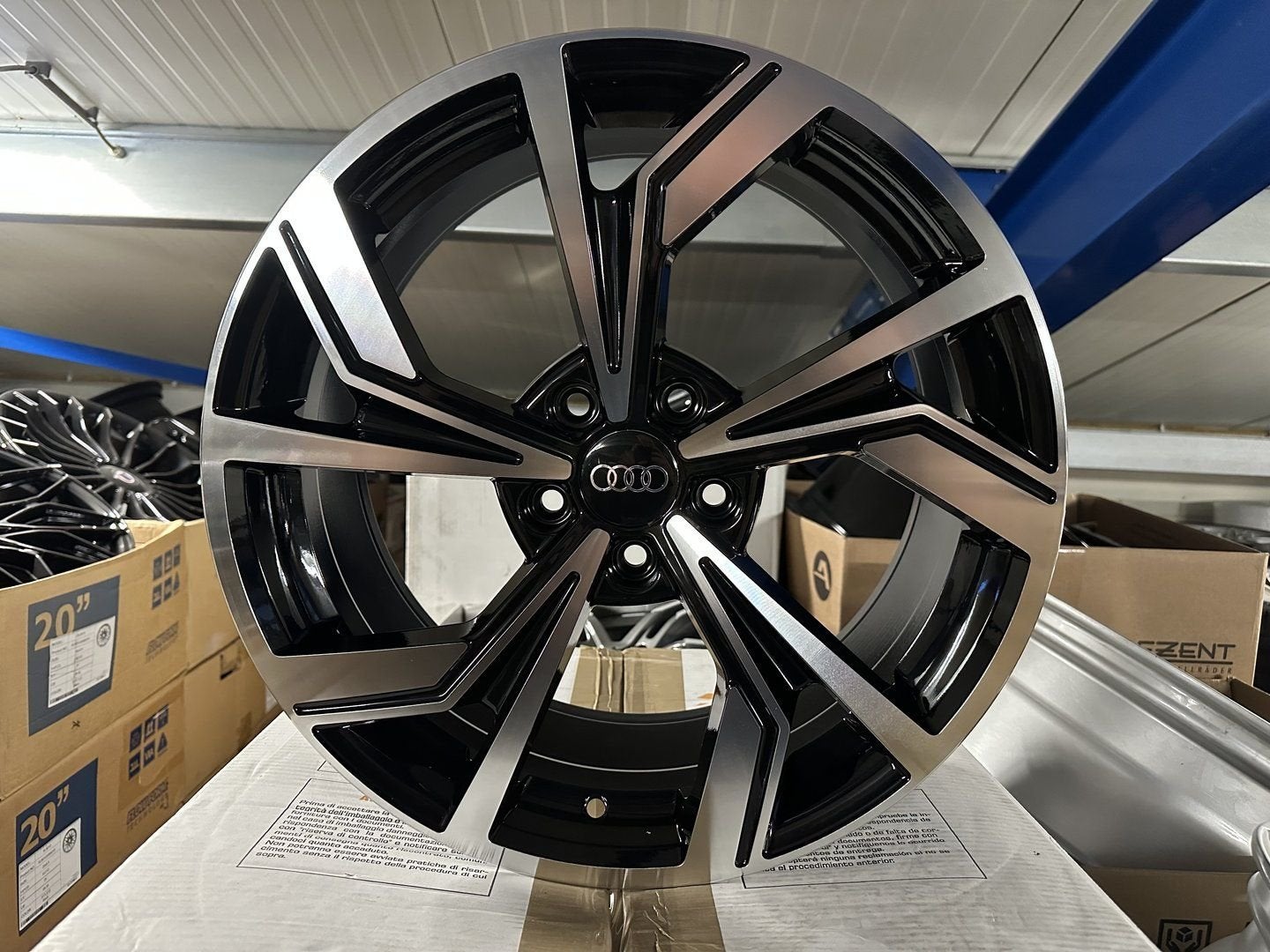 NIEUW 18inch Audi VW Seat NEW GTI Style Velgen 5x112, 18 inch, -, -, Banden en Velgen