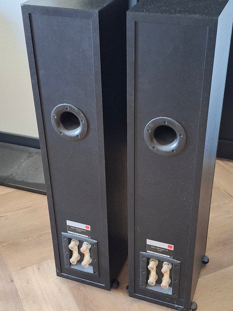 boxen, Ophalen, Vloerstaande luidspreker, 120 tot 150 watt, Afstandsbediening