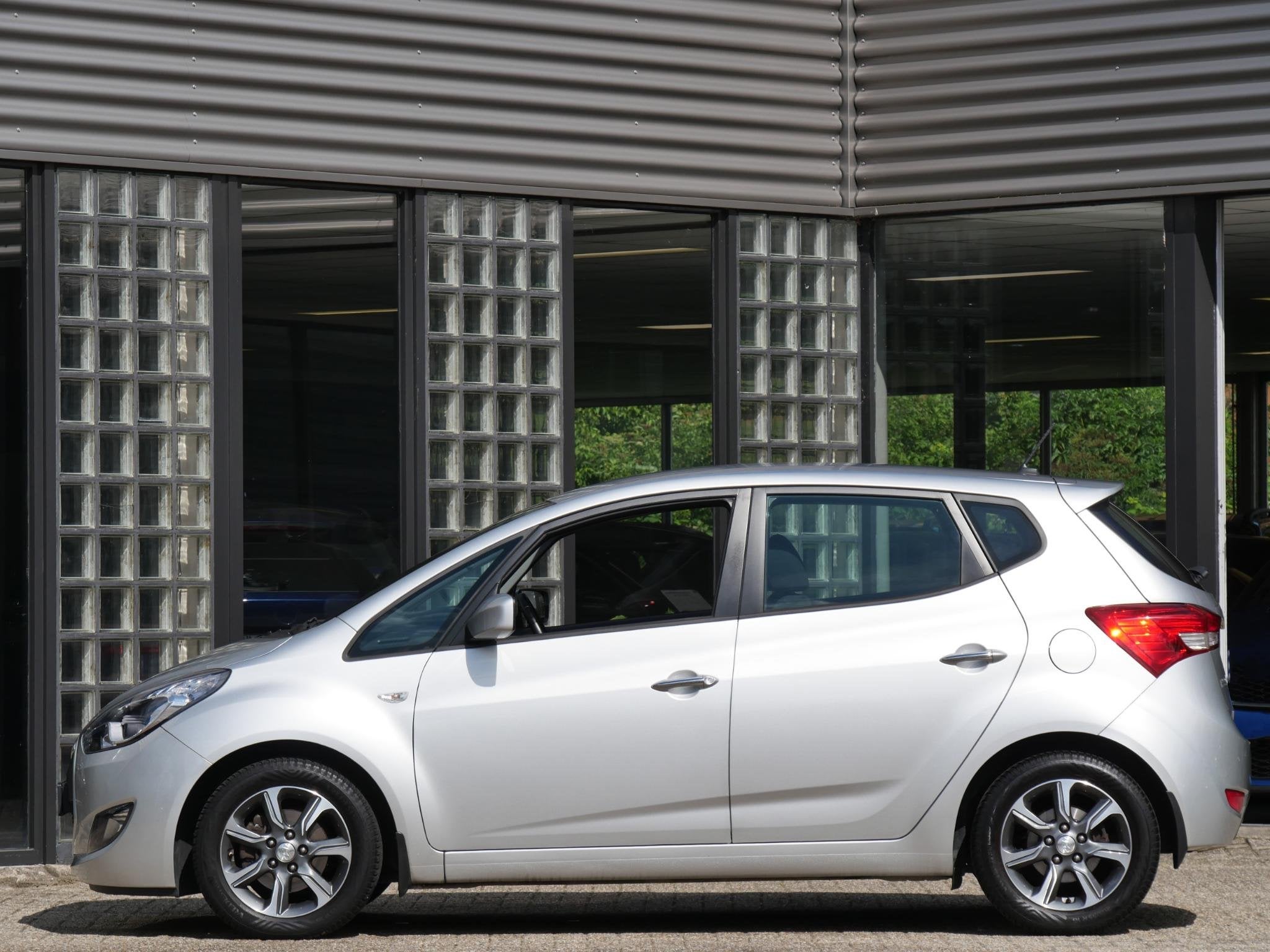 Hyundai ix20 1.4 I-MOTION/ CRUISE CONTROL/ PDC ACHTER/ ALL-S, Auto's, Voorwielaandrijving, Euro 5, Stof, Gebruikt