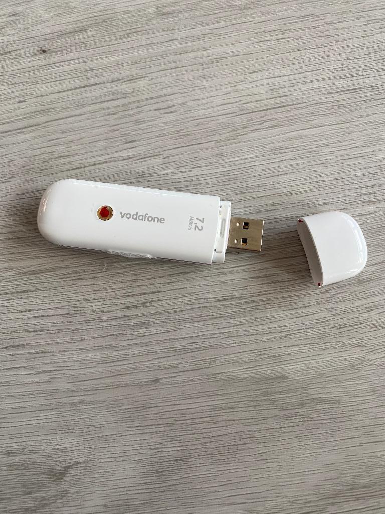 Huawei Vodafone 3G USB Modem Stick K3765 – Mobiel Internet, Ophalen of Verzenden, Gebruikt, Huawei, 2 TB of meer