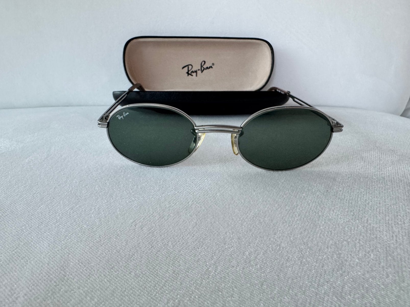 Vintage Ray Ban zonnebril, Sieraden, Tassen en Uiterlijk, Zonnebrillen en Brillen | Heren, Ophalen of Verzenden, Zo goed als nieuw