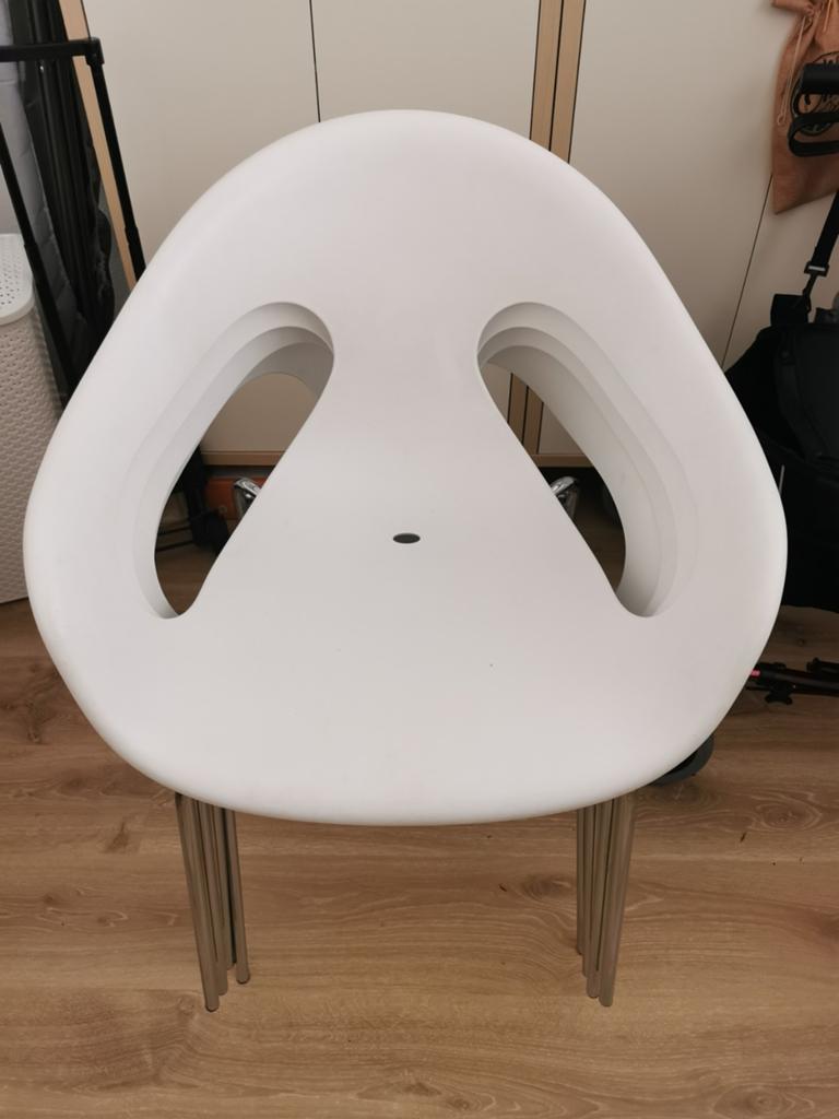 4x witte stoelen, Ophalen, Kunststof, Gebruikt, Wit