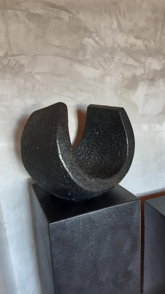 Modern terrazzo bowl / sculptuur voor tuin luxe uitstraling, Tuin en Terras, Tuinbeelden, Ophalen, Nieuw, Steen, Abstract beeld