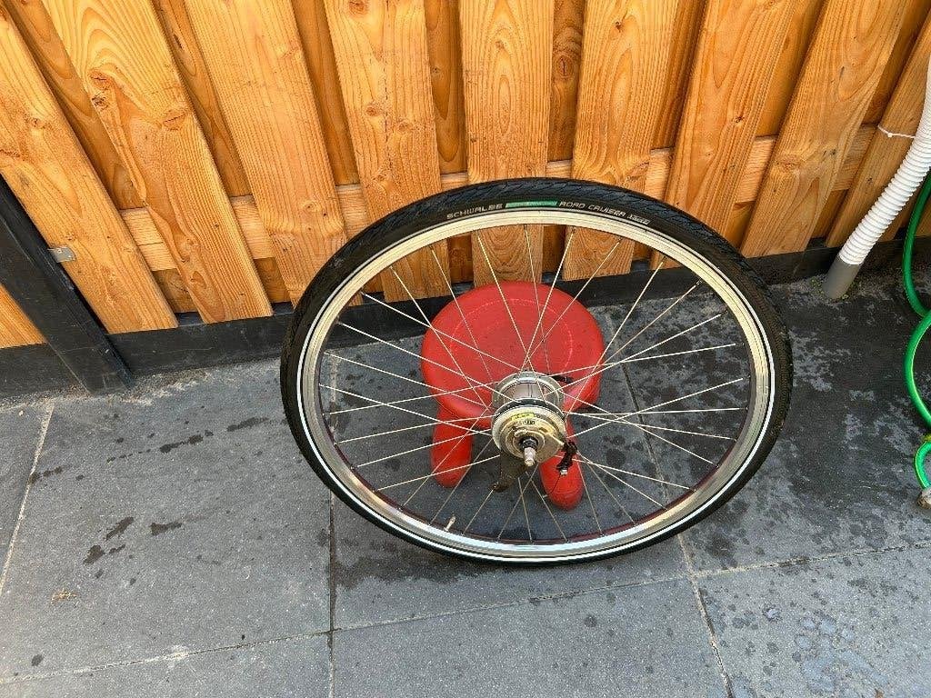Achterwiel 28 inch 8 NEXUS versnellingen rollerbrakes, Wiel, Gebruikt, Ophalen of Verzenden, Shimano Nexus 8 versnellingen