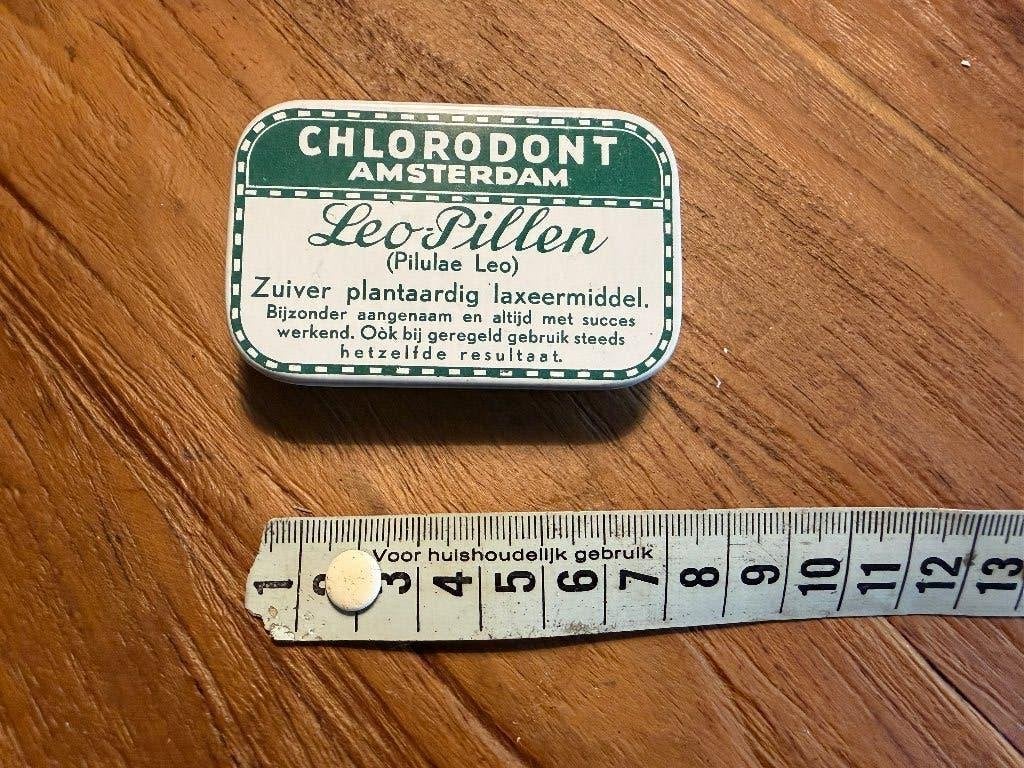Oud blikje Chlorodont Leo-Pillen, Ophalen of Verzenden, Gebruikt, Overige
