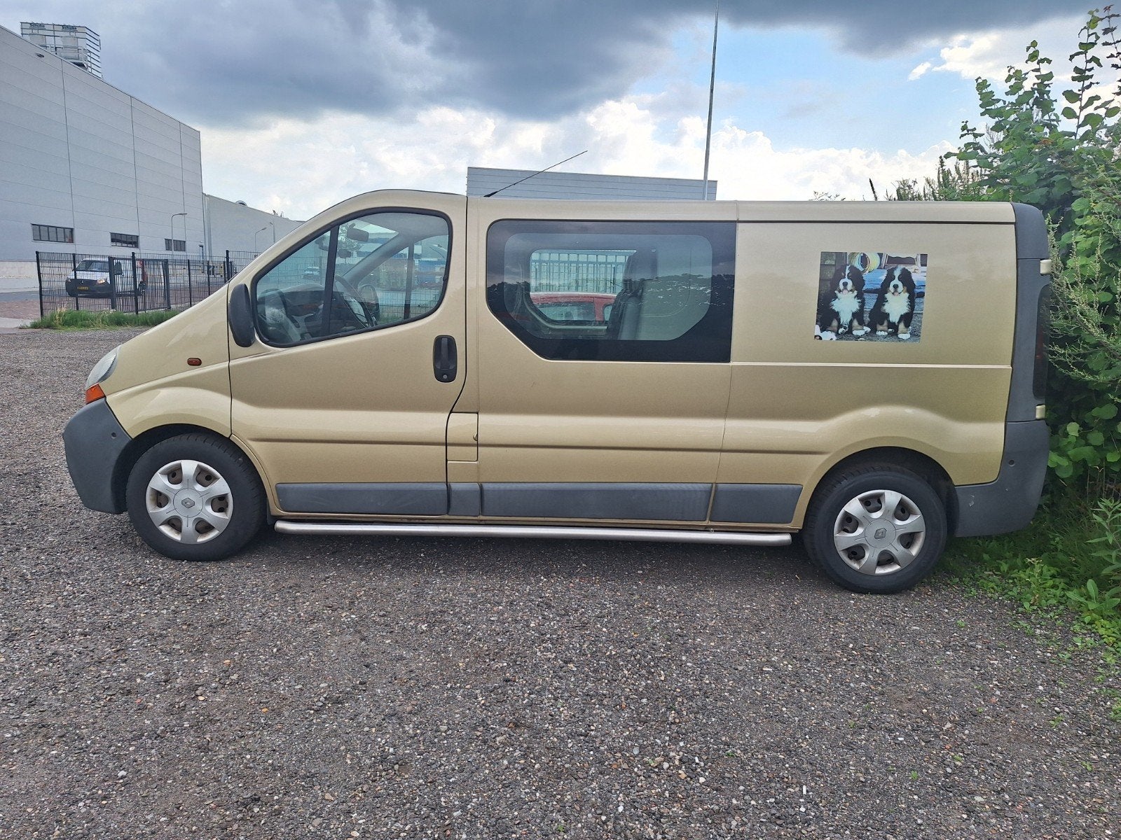 Renault trafic 1200L2H1 2.5DCI 135, Auto's, Bestelauto's, Particulier, Airconditioning, Centrale vergrendeling, Digitale radio-ontvangst