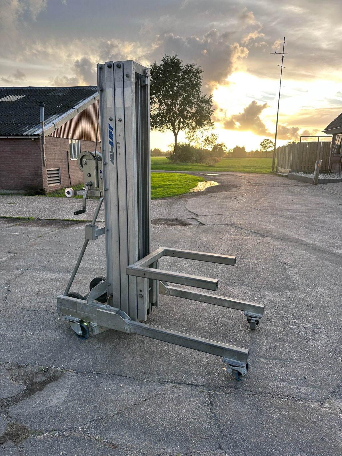 Böcker alu-lift kanaallift, Doe-het-zelf en Verbouw, Ophalen