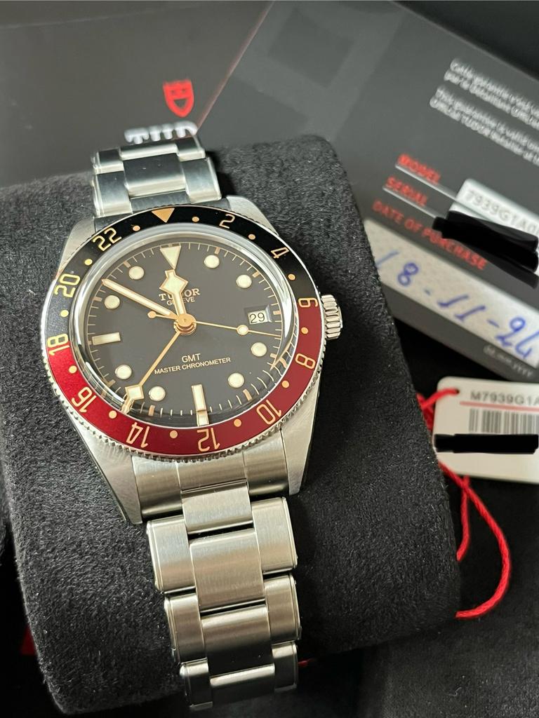 Tudor black bay GMT 39mm, Sieraden, Tassen en Uiterlijk, Horloges | Kinderen, Ophalen of Verzenden, Nieuw, Zwart, Jongen