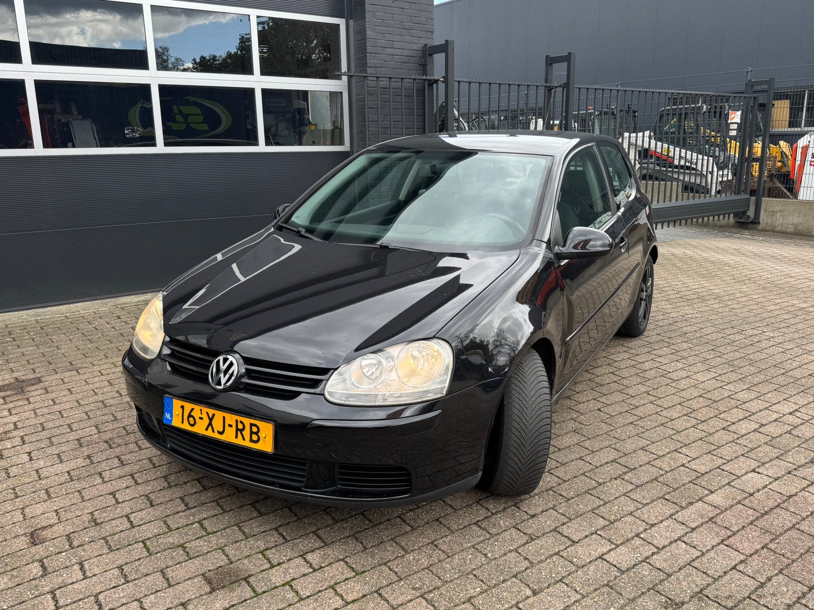 Volkswagen Golf 1.4 16V 59KW 3D 2007 Zwart, Auto's, Voorwielaandrijving, 4 cilinders, 610 kg, Handgeschakeld