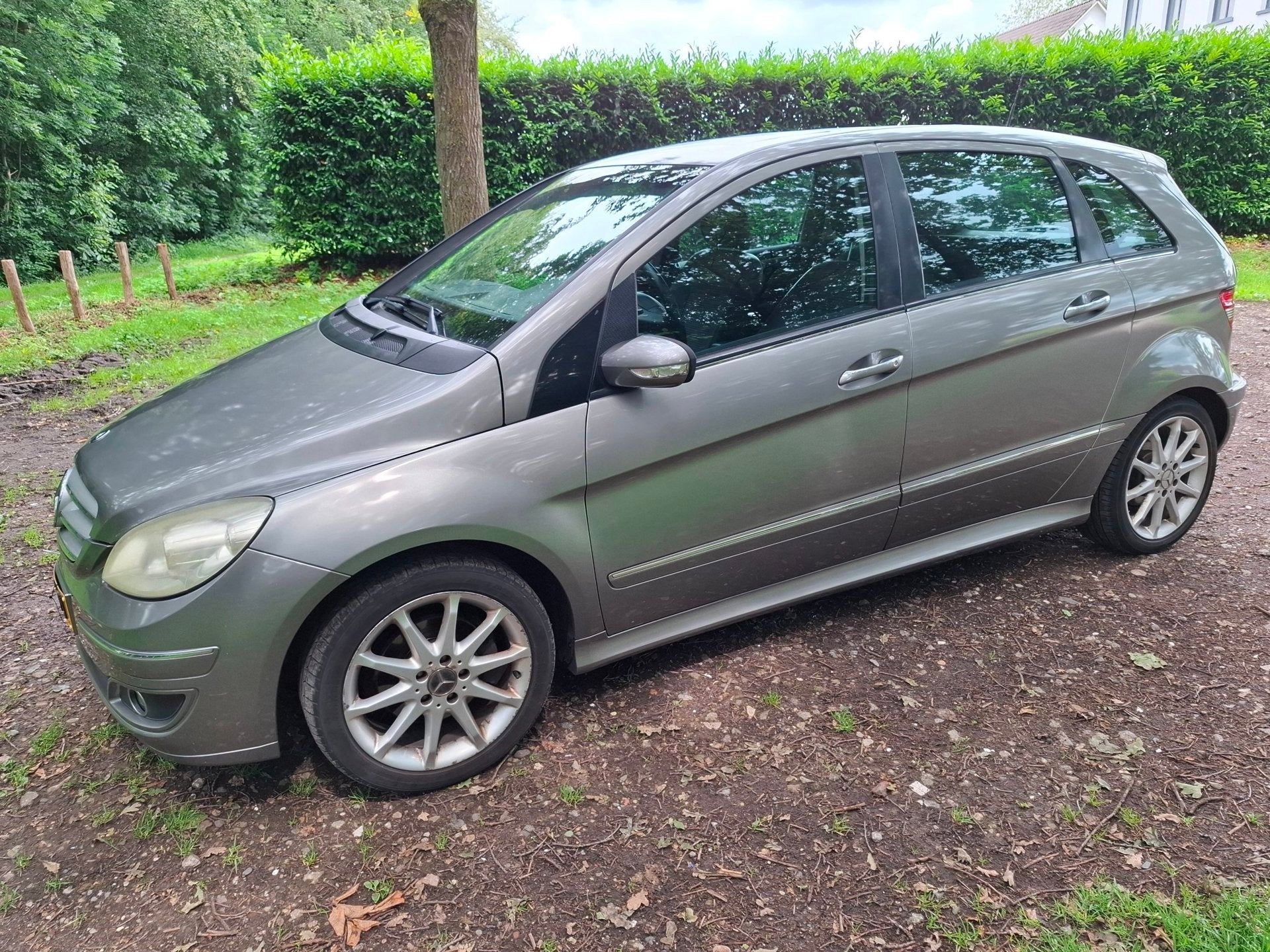Mercedes-Benz B-klasse 200 bak defect, Auto diversen, Schadeauto's, Mercedes-Benz, Handgeschakeld, Zilver of Grijs, Benzine