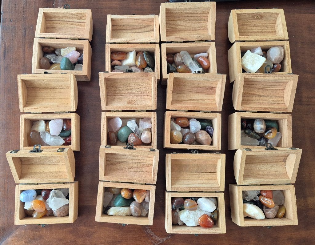 mineralen schatkistjes voor kinderen op beurzen, Verzenden, Mineraal