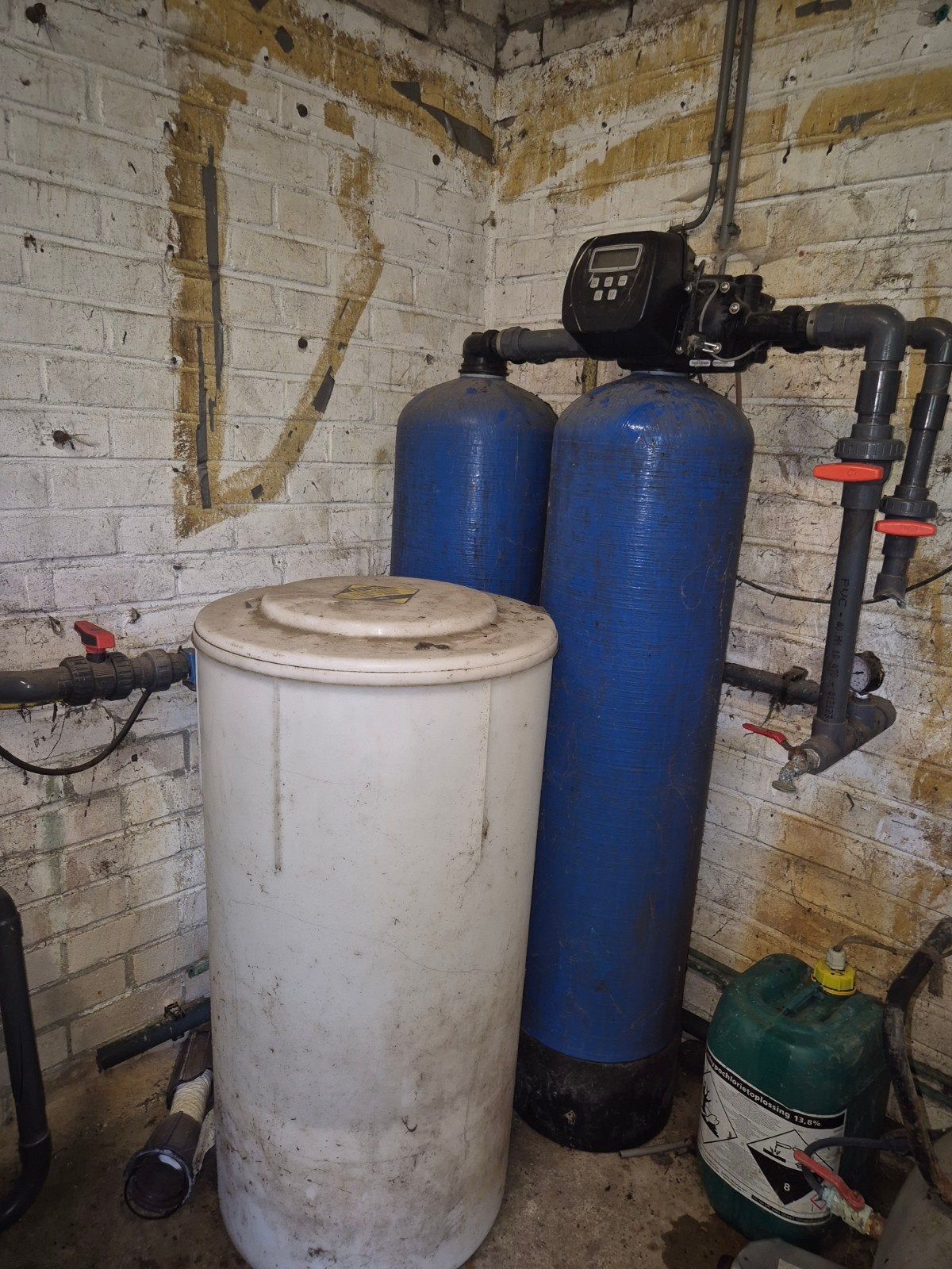 Waterontharder / Filterinstallatie, Ophalen, Gebruikt, Waterontharder met zout