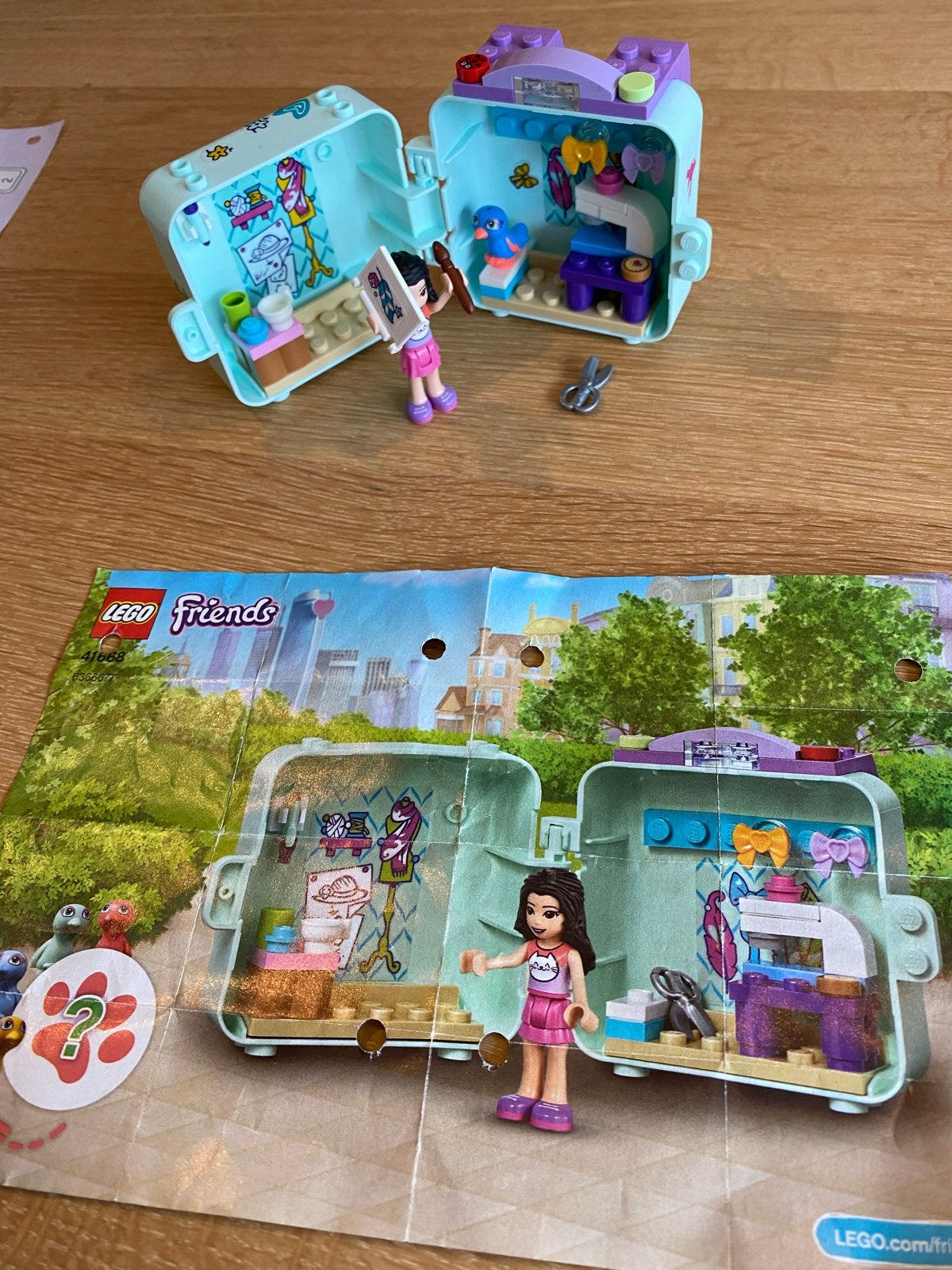 LEGO Friends Emma's Modekubus 41668, Ophalen of Verzenden, Zo goed als nieuw, Overige merken